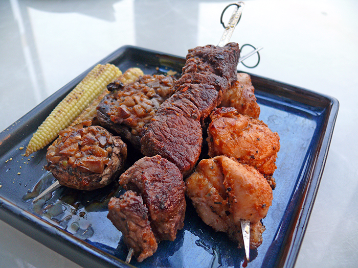 3種類串焼きのアンティクチョミックス