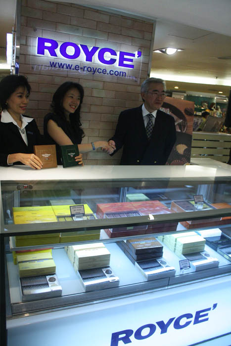ロイズが販売開始　プラザ・インドネシアに１号店 　札幌の菓子製造