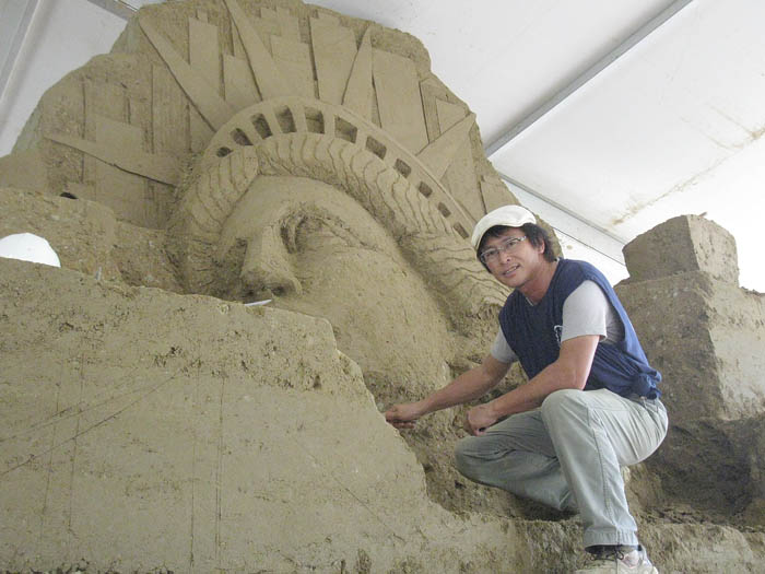 世界の名所、砂で表現　１８日から初開催　砂像フェス