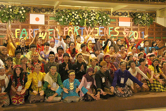 日本行きの壮行会開く　生徒ら61人招へい 　ＪＥＮＥＳＹＳプログラム