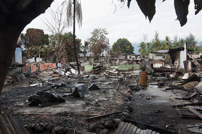 マルクで住民衝突　６人死亡 