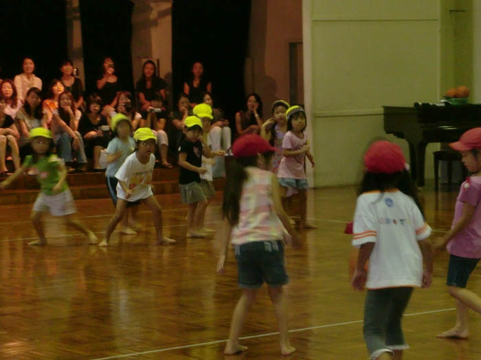 練習成果を披露　ドッジボール大会で　ＪＪＳ幼稚部 