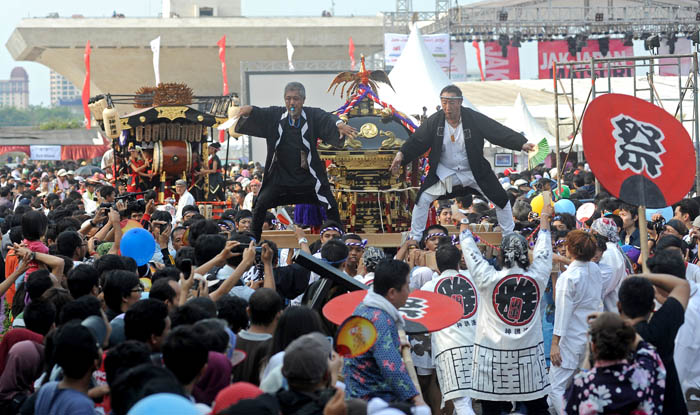 手作り交流、さらに盛大に　ジャカルタ日本祭り　モナスでフィナーレ　３万人が来場 