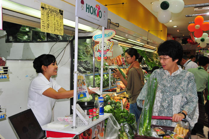 「ホクト」キノコ販売開始　販路拡大、現地生産も視野　先週から日本食スーパーで
