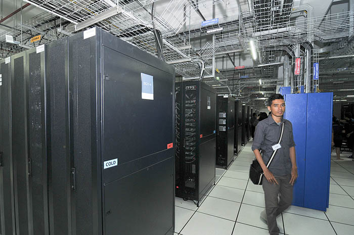 ビズネットが開所式　国内最高評価のデータセンター　西ジャワ州チマンギス