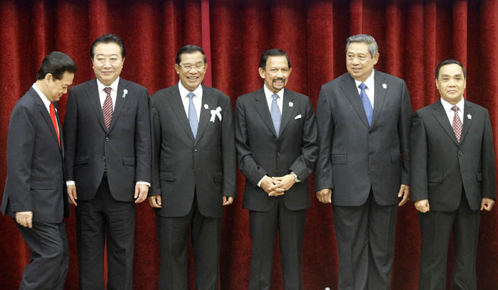 ユドヨノ大統領「最大限に生かす協力を」　相互補完の経済関係　　日ＡＳＥＡＮ首脳会議で 