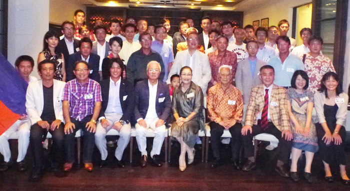 多様な年代５０人そろう ジャカルタ三田会が新年会 