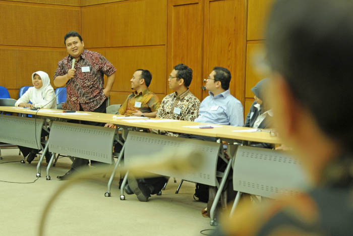 元留学生ら経験を共有　大使館で懇親会