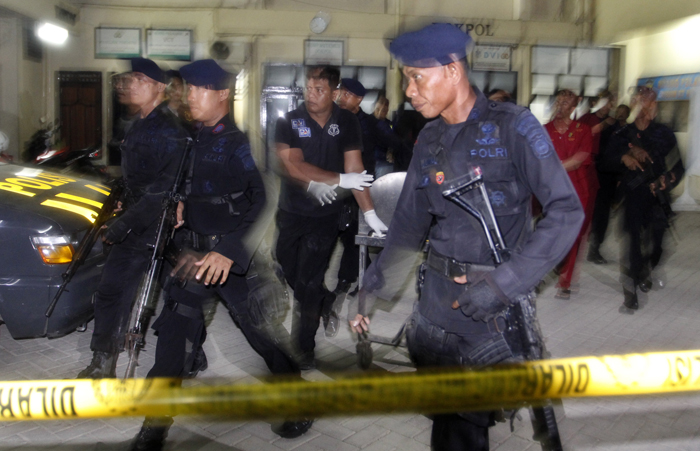 １人死亡、２人逮捕　南スラウェシ州ボネ　警察と過激派銃撃戦
