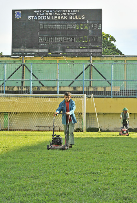 代替の競技場２カ所に　ルバックブルス取り壊し