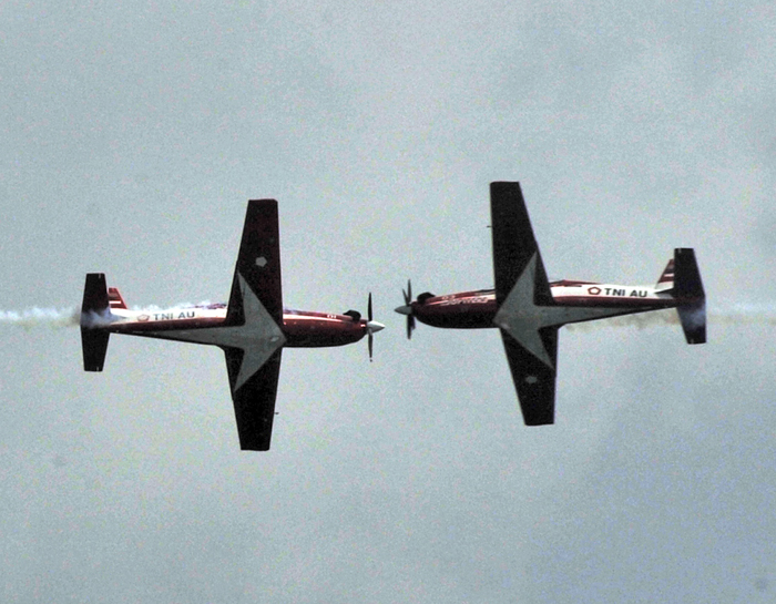 紅白機、大空を駆ける