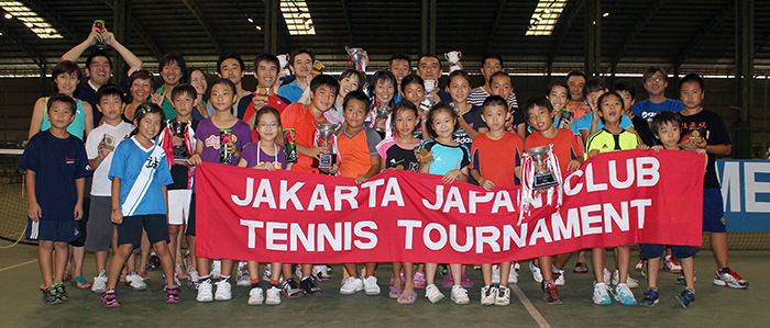 １８０人が真剣勝負　ＪＪＣテニス　男子Ａ篠原・松野組初優勝