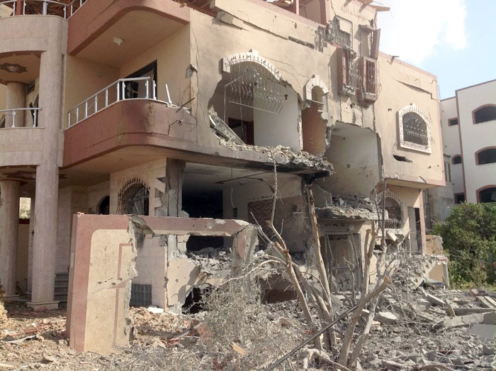 イ寄付の建物破壊される　イスラエルのガザ空爆