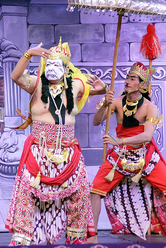 【スナン・スナン】ワヤン・オランを楽しむ　ジャワの伝統演劇