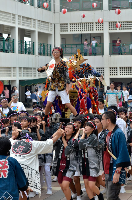 歌声、踊り、元気いっぱい　第１５回ＪＪＳフェス　小・中学部が成果発表