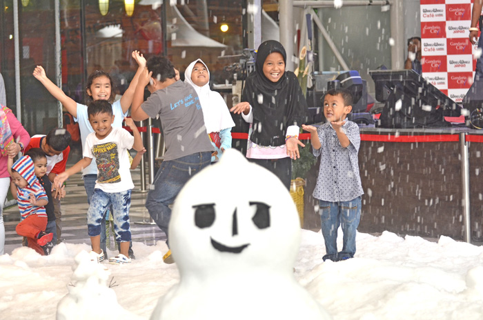 イで雪遊び楽しもう　子どもたちの笑顔弾ける　ワクワク・ジャパン