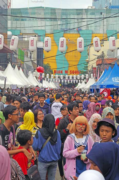 日イの交流、深まる絆　竹谷さん「できる限り続けたい」　第６回ブロックＭ縁日祭