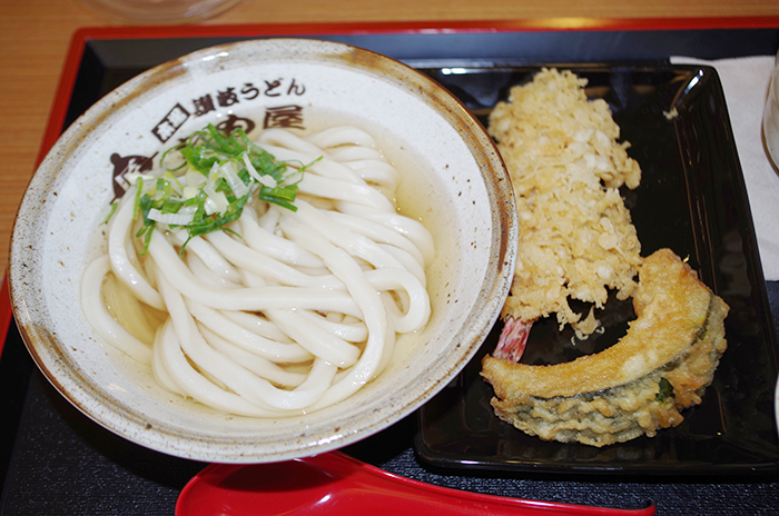 本場の味ジャカルタで　讃岐うどん「たも屋」