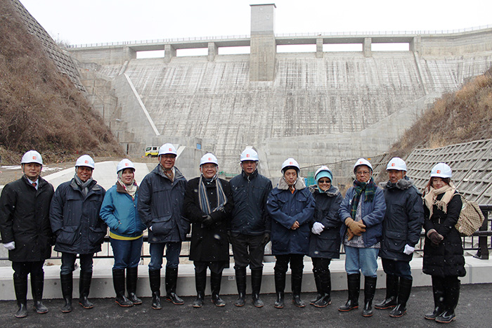 初の流水型ダム建設へ　公共事業省　洪水軽減、日本で視察