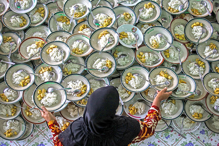 ☆３万６０００食をどうぞ