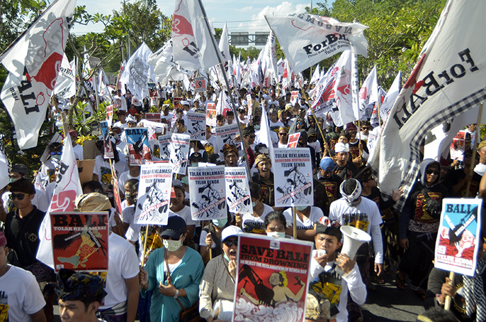☆続くバリ埋め立て抗議