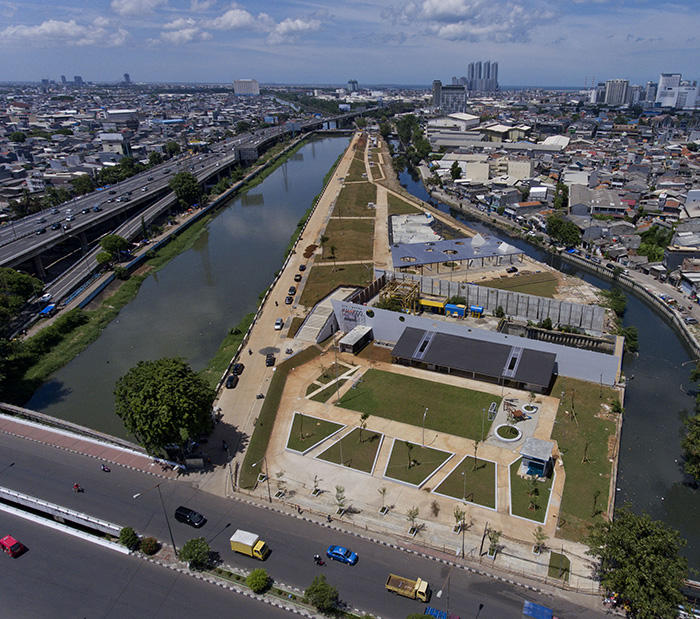 緑地化で置屋街が一変　「カリジョド」が公園に