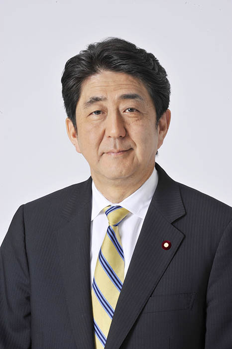 安倍首相年頭あいさつ　日イの「架け橋」に