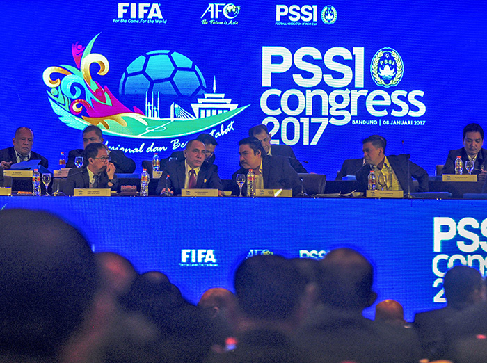大物外国人が候補に　サッカー代表新監督人選