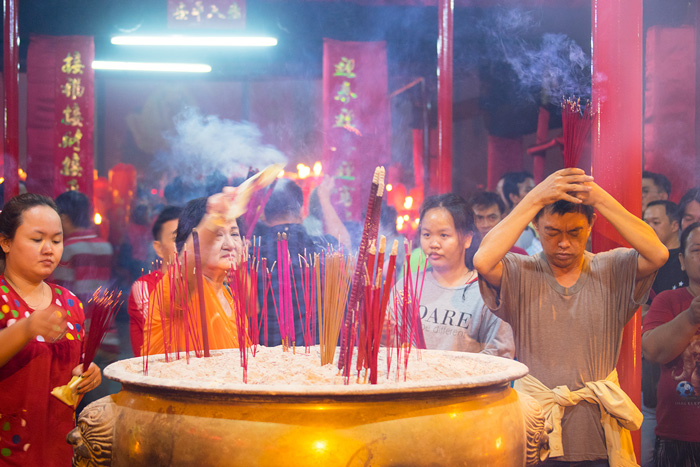 平穏に新年迎える　中国正月、１５年目の祝日