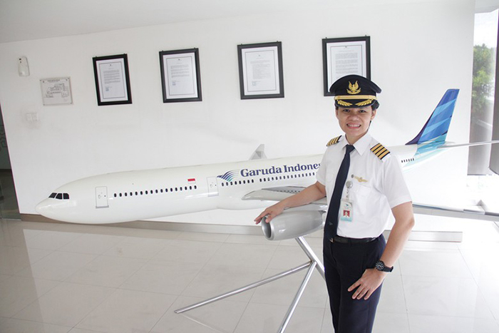 初の女性機長　大型旅客機を操縦　ガルーダ航空のイダさん