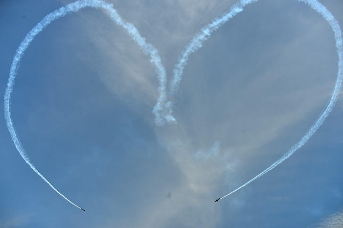 空軍の７１周年式典　ハリム空港