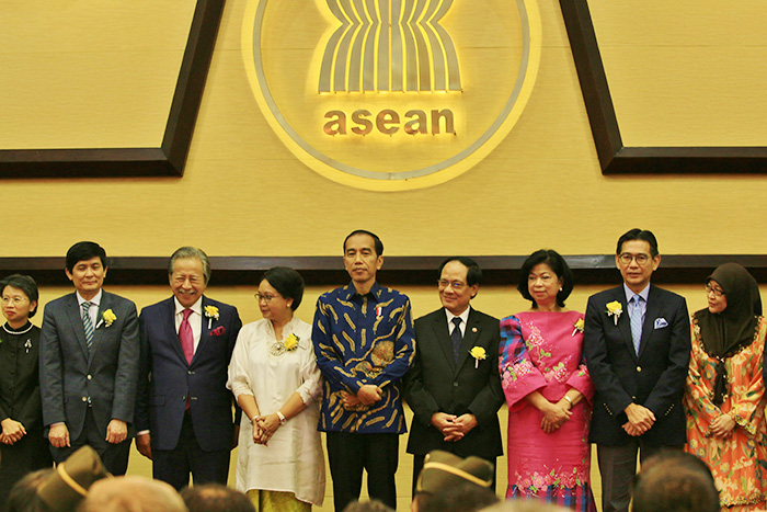 ２０３０年に世界４位へ　経済規模　麻薬・テロ対策で協調　ＡＳＥＡＮ　５０周年を祝う