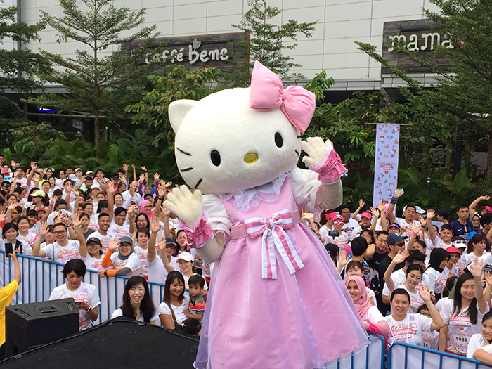 ４０００人が来場　マラソンイベント　ハローキティラン