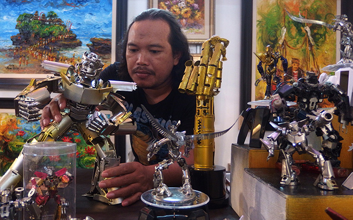 ☆エコなロボットを展示