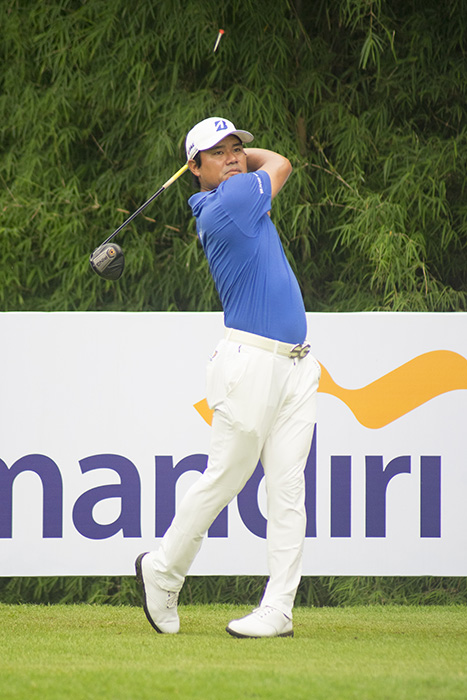 宮里優、８位発進　同組ローズが首位　イ・マスターズ　