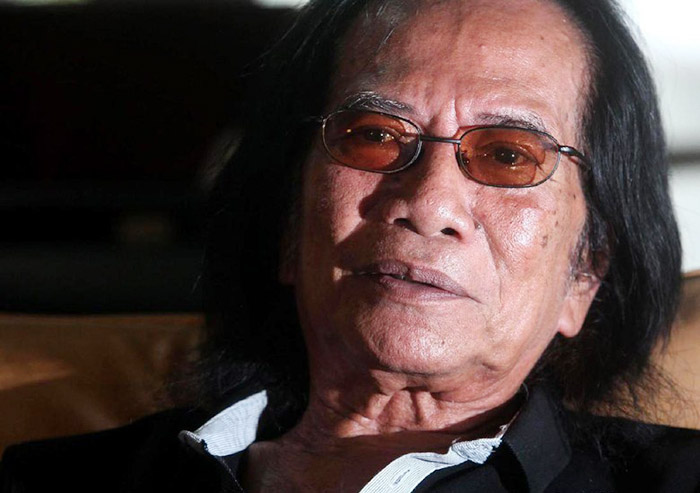 ☆伝説的バンドの顔死去