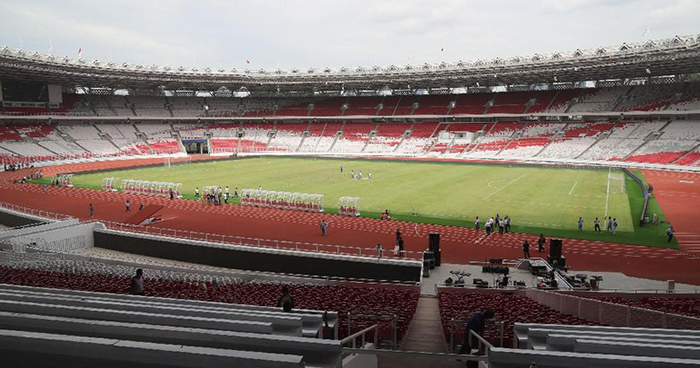 バリアフリー化も　サッカー試合であす開所　ブンカルノ競技場　メーンスタジアム