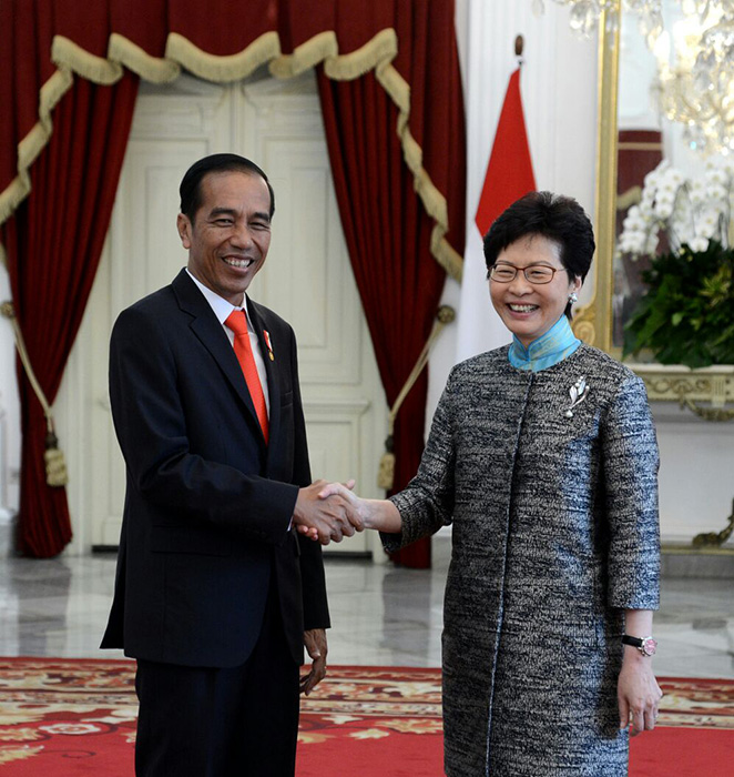 香港を輸出ハブに　林鄭行政長官と会談　大統領