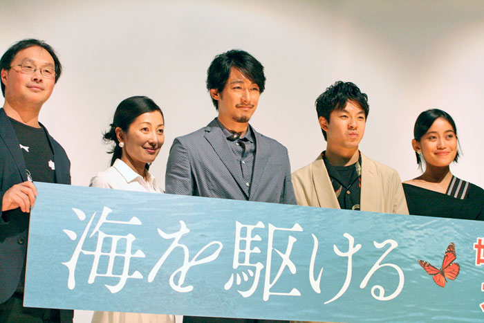 「アチェに出合って」　ファンタジー映画　「海を駆ける」公開　深田晃司監督に聞く