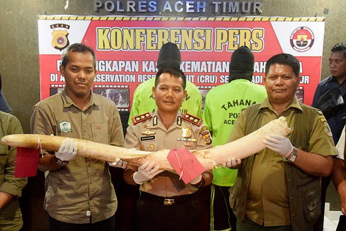 ☆ゾウ毒殺で２人を逮捕