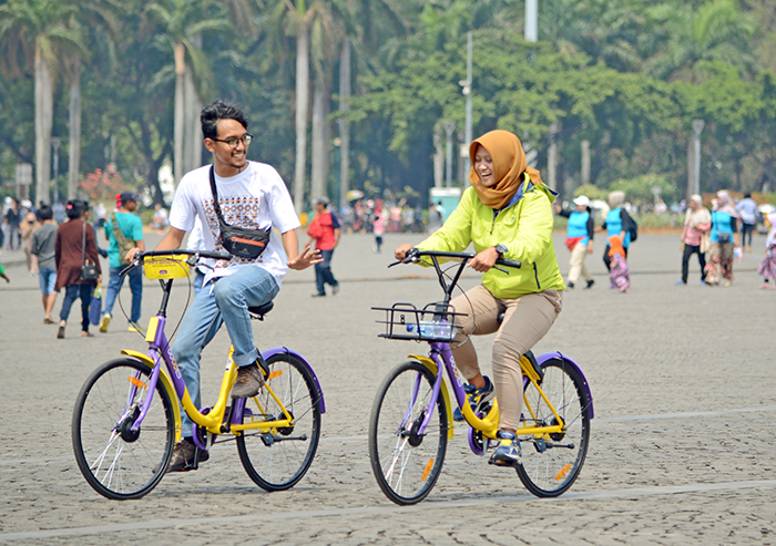 自転車シェア、モナスで開始　スマホでレンタル　来月にも公道試験