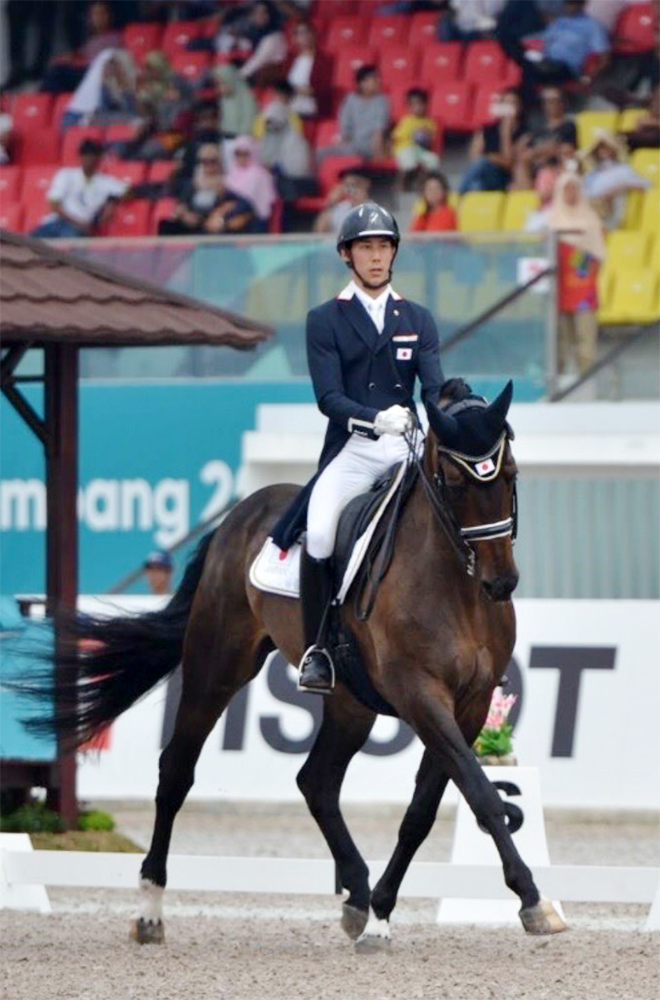 馬場馬術の照井４位　バド個人戦始まる