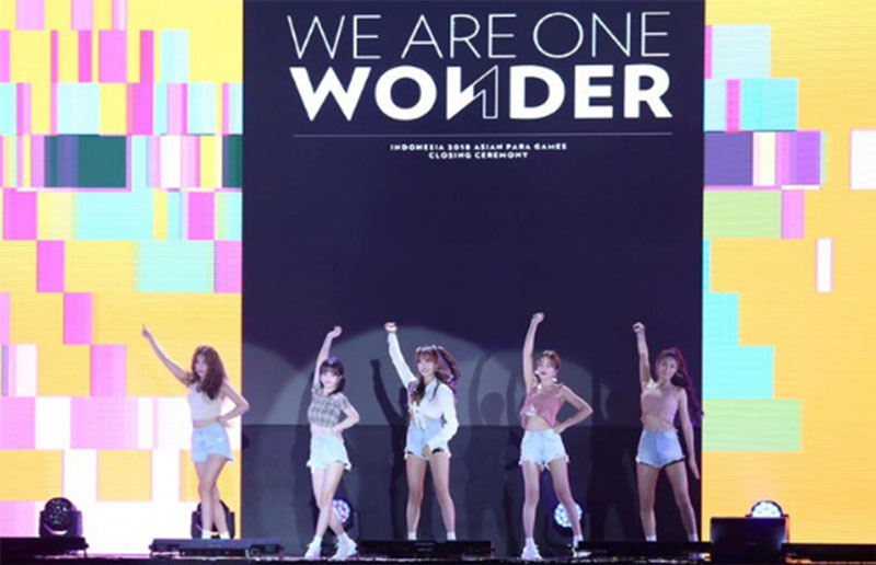▼閉会式に韓国のＡＯＡ 