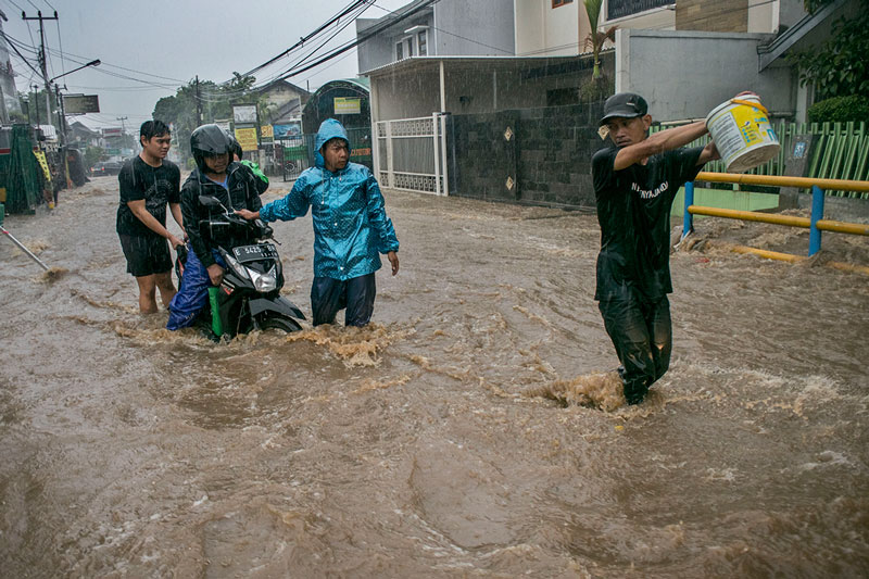 ▼バンドン市各地で洪水