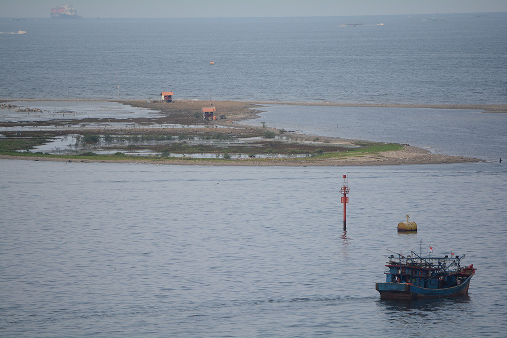 人工島に住宅や魚市場　州営建設が３島管理へ　アニス知事  