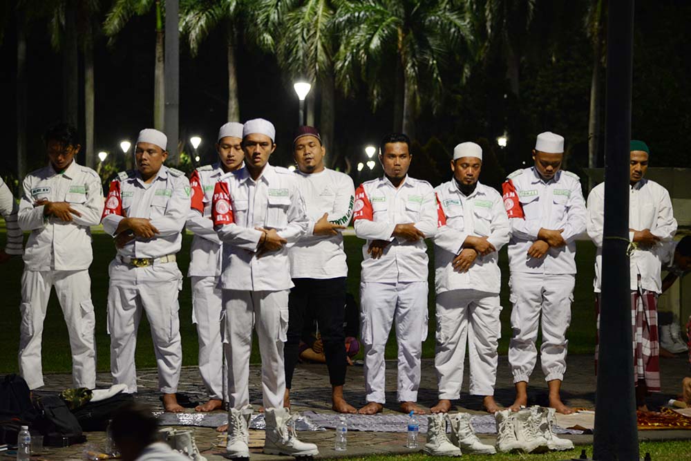 モナスで祈とう集会　イスラム勢力「２１２」