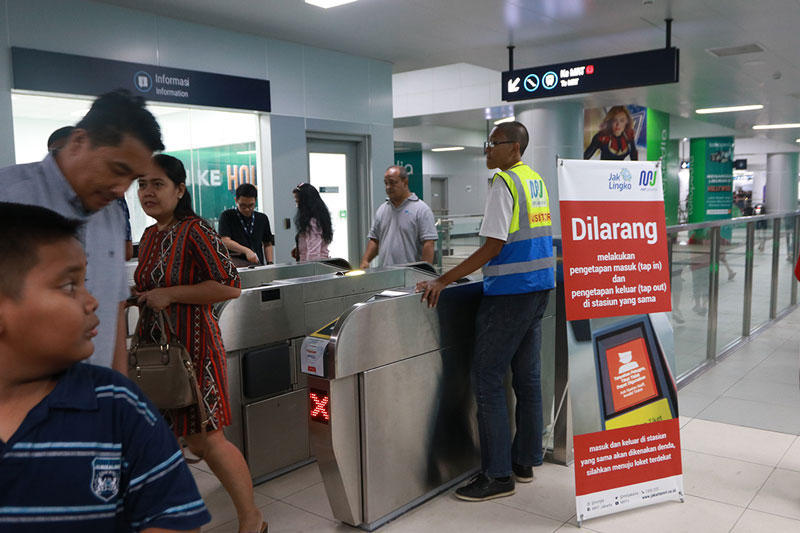 「無賃乗車」が多発　ＭＲＴ　罰金などで対応へ