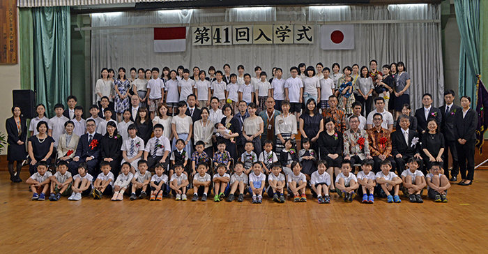 新たな環境に期待抱き　ＳＪＳ　小・中学部９人が入学