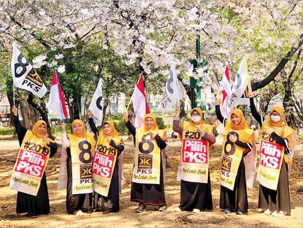ジョコウィ６割得票　日本の在外投票　イスラム保守ＰＫＳが首位