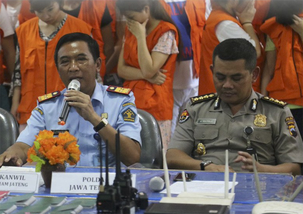 中国・台湾の40人逮捕　  日本でも犯行の疑いと報道　国際振り込め詐欺か　スマラン